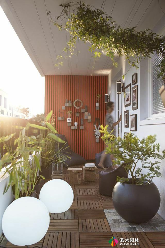 敞开式阳台花园设计方案，有你喜欢？
